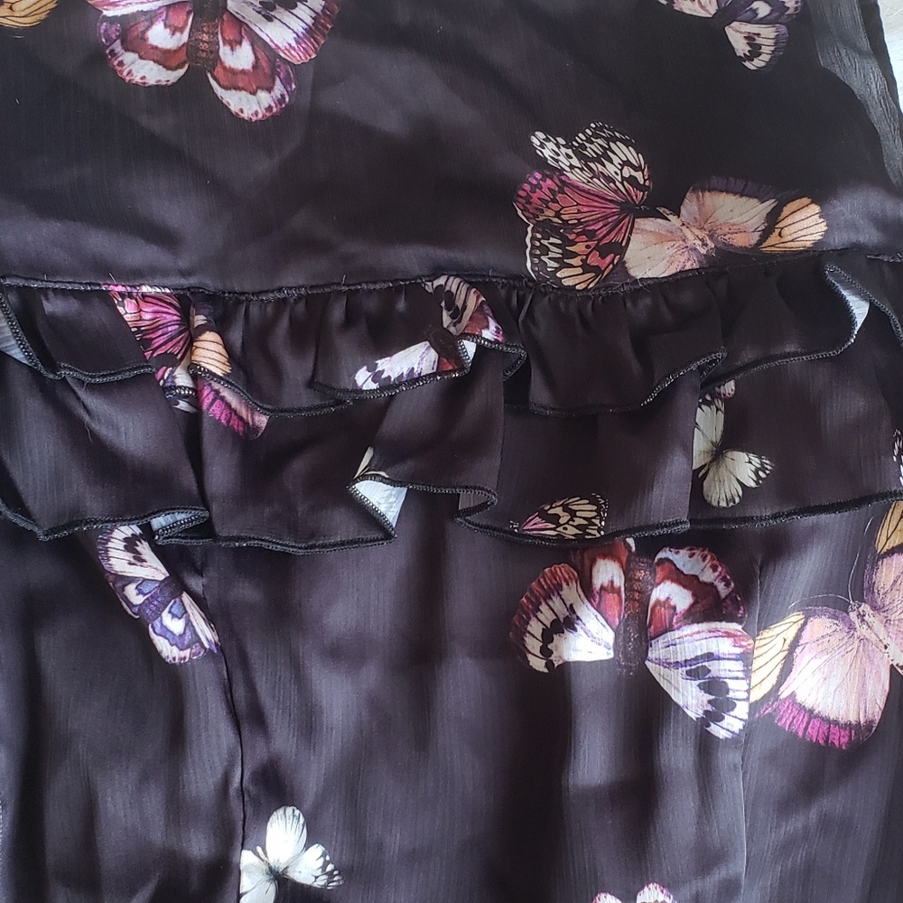Cold Shoulder Satin Ruffle Top - Picture 5 of 8